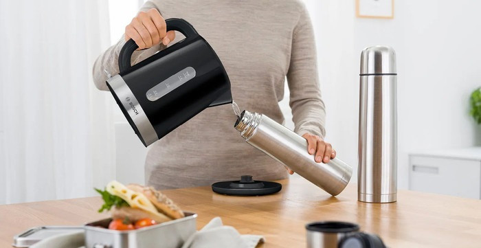 Электрический чайник Bosch TWK6A513