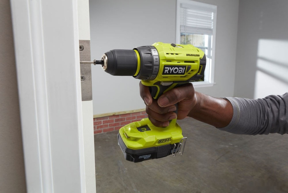 Дрель-шуруповерт Ryobi R18DD7-0 5133004532 (без АКБ)