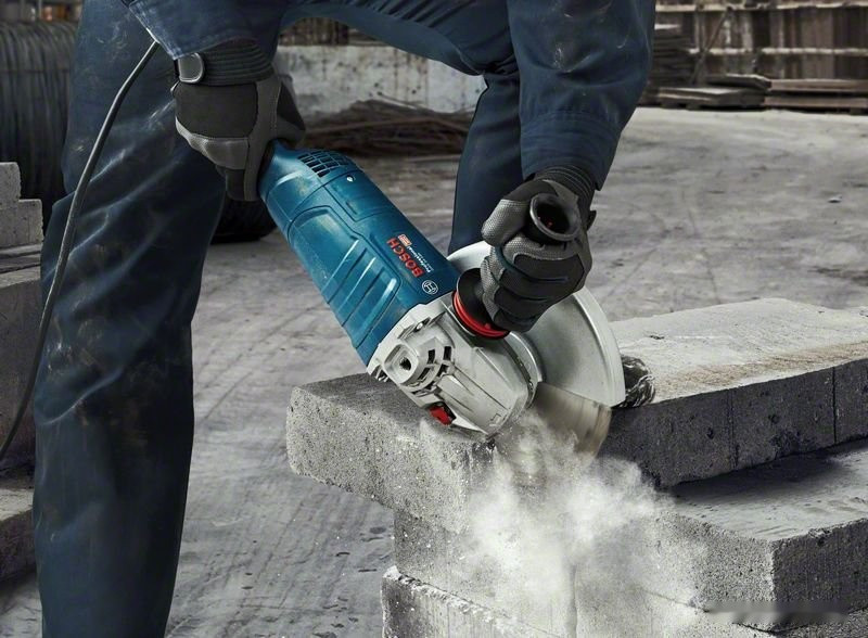 Угловая шлифмашина Bosch GWS 24-230 Professional 06018C3000