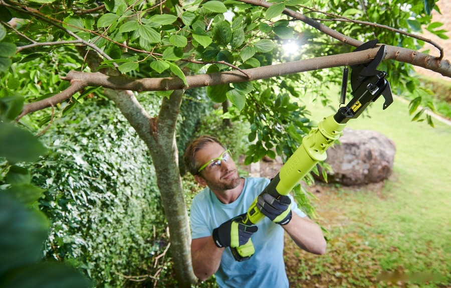 Секатор Ryobi OLP1832BX (без АКБ)