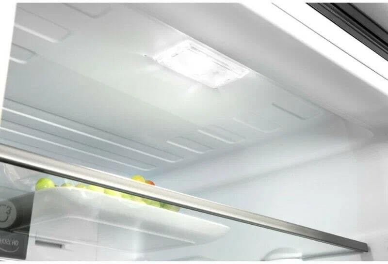 Холодильник с нижней морозильной камерой Hotpoint-Ariston HS 4200 X
