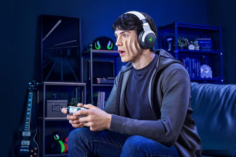 Наушники RAZER Kaira Pro для PlayStation (белый)