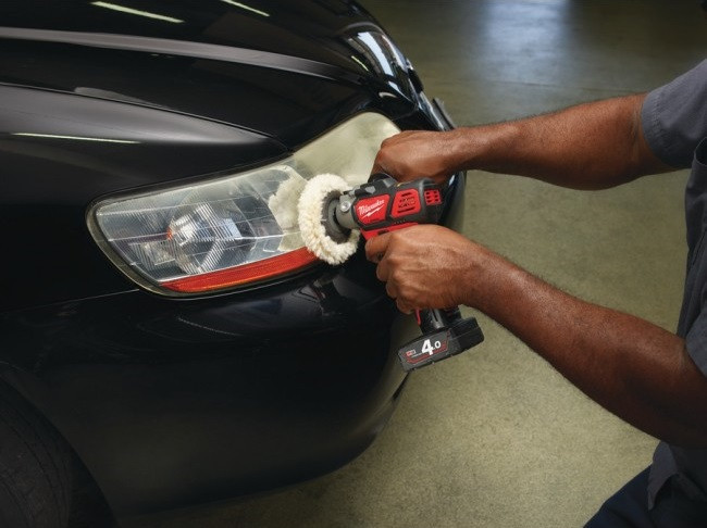 Угловая шлифмашина Milwaukee M12 BPS-421X