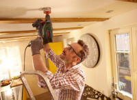 Дрель ударная Bosch UniversalImpact 800