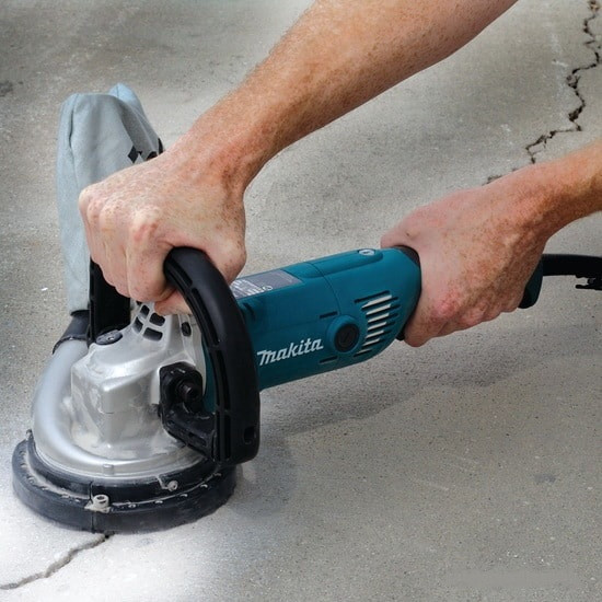 Шлифовальная машина Makita PC5000C