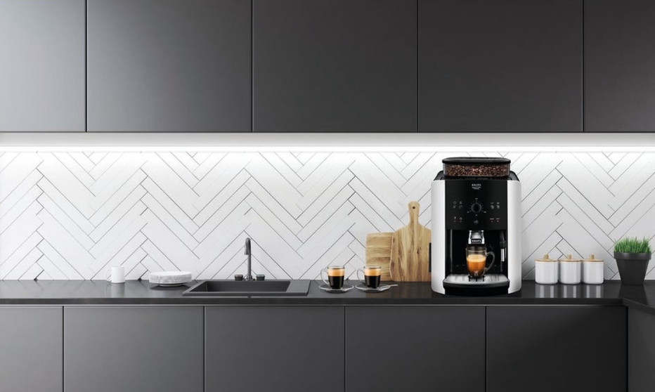 Эспрессо кофемашина Krups Arabica Picto EA8118