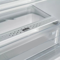 Холодильник Delonghi BERNARDO DCI 17NFE