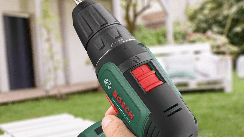 Дрель-шуруповерт Bosch EasyDrill 1200 06039D3005 (без АКБ)