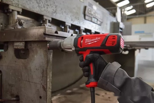 Гайковерт Milwaukee IPWE 520 R 4933451525