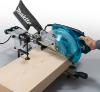 Торцовочная пила Makita LS1110F