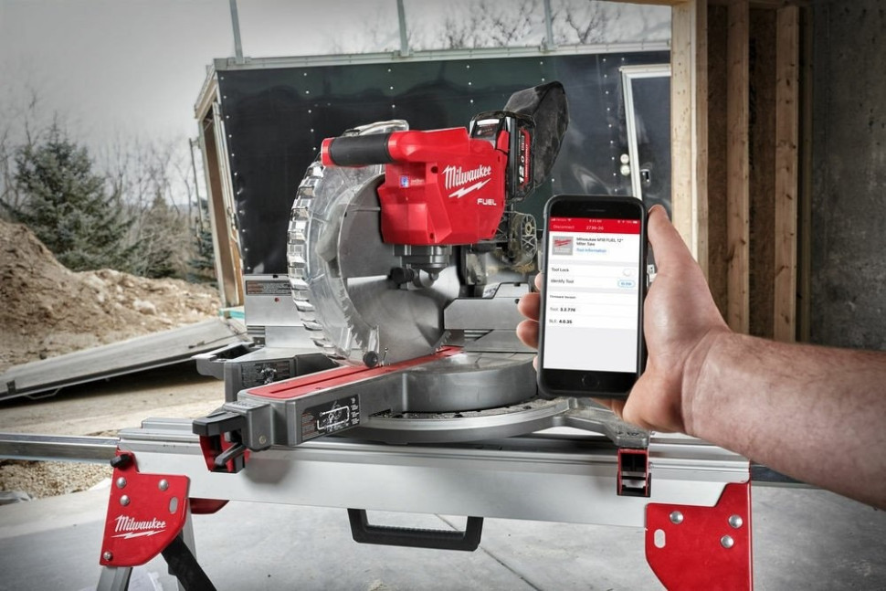 Торцовочная пила Milwaukee M18 FUEL M18FMS305-0 4933471205 (без АКБ)