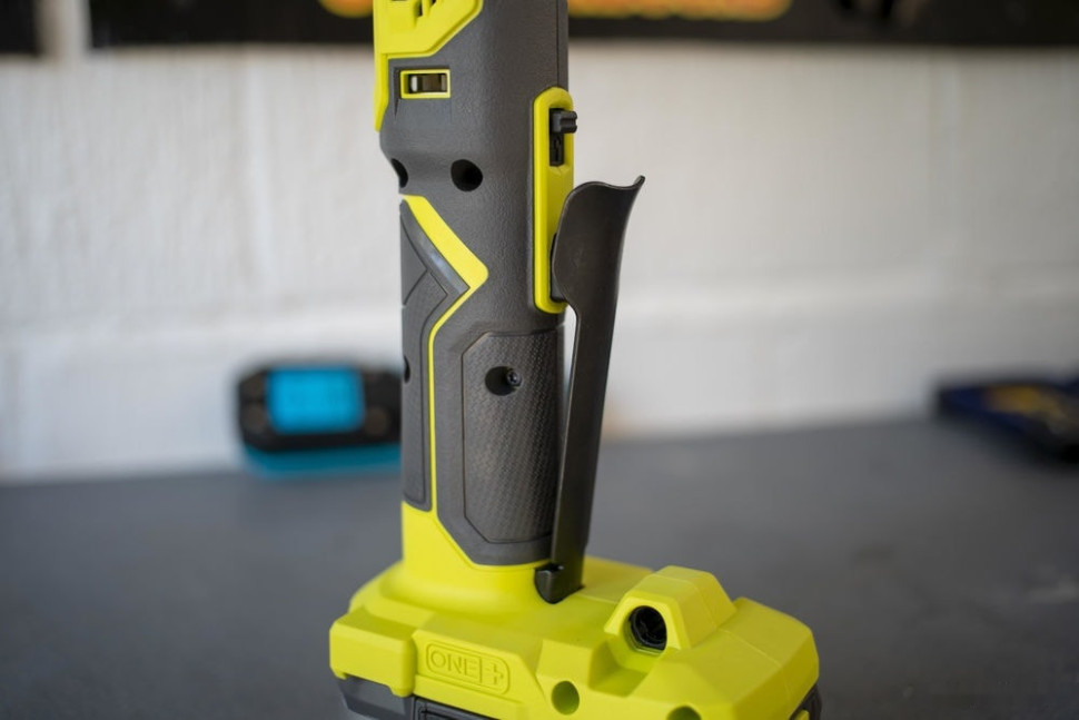 Угловая дрель Ryobi R18RW2-0 5133004833 (без АКБ)