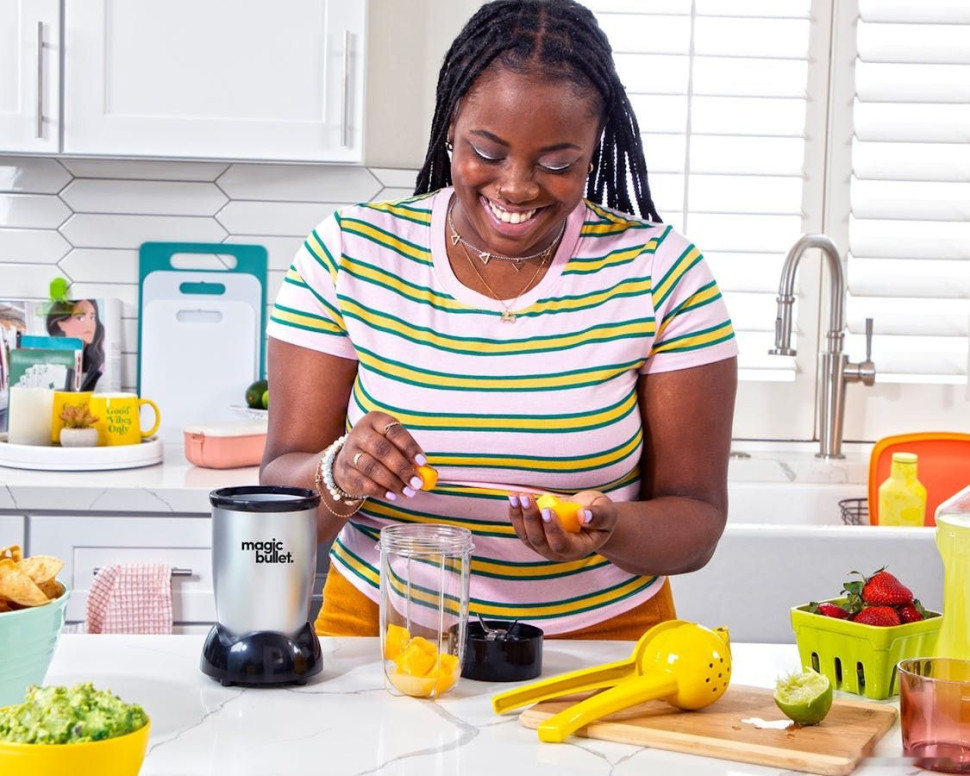 Блендер NutriBullet Magic Bullet MBR10 B