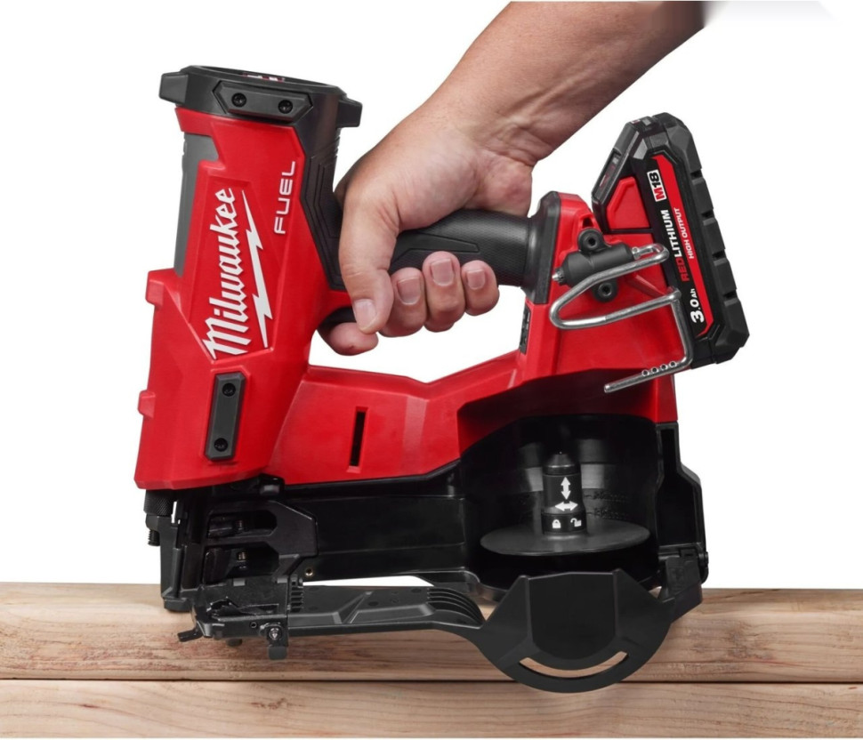 Гвоздезабиватель Milwaukee M18 FRCN45-0X Fuel 4933498168 (без АКБ, кейс)