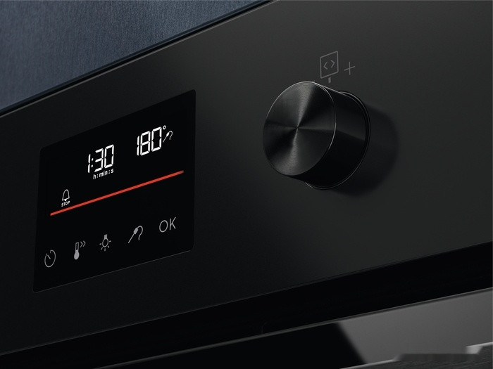Духовой шкаф Electrolux SteamBake 600 KODFC77H