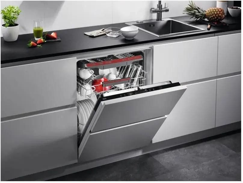 Посудомоечная машина AEG FSB53907Z