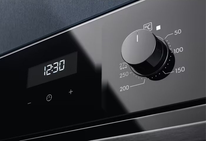 Духовой шкаф Electrolux SteamBake 600 EOD5F71Z