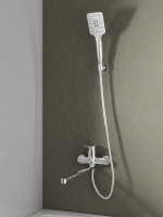 Смеситель Lauter Comfort 21YH40400 с душевым гарнитуром Ferro 64085