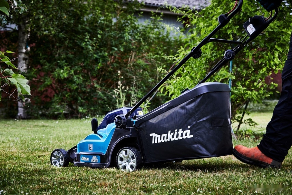 Газонокосилка Makita DLM432CT2 (с 2-мя АКБ)