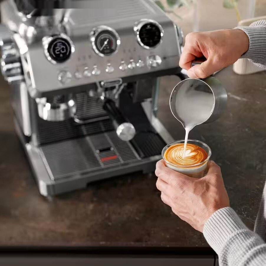 Кофейная станция Delonghi La Specialista Maestro with Cold Brew EC9885M