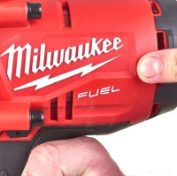 Гайковерт Milwaukee M18 Fuel One-Key 1&quot; (без АКБ, кейс)