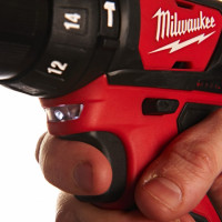 Дрель-шуруповерт Milwaukee M12 BPD-0