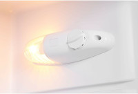 Холодильник с верхней морозильной камерой SunWind SCT257