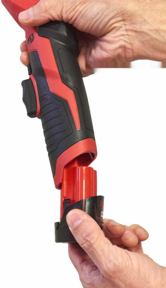 Труборез Milwaukee M12 PCSS-202C 4933479242 (с 2-мя АКБ, кейс)