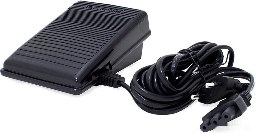 Электромеханическая швейная машина Janome 1522DG