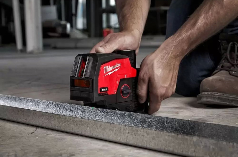 Лазерный нивелир Milwaukee M12 CLLP-301C 4933478100 (с 1-им АКБ)