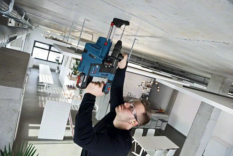 Перфоратор Bosch GBH 18V-26 Professional 0615990M3N (с 1-им АКБ)