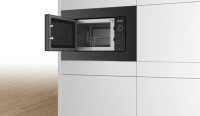 Микроволновая печь Bosch BEL623MY3