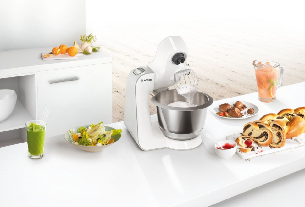 Кухонный комбайн Bosch MUM 58243