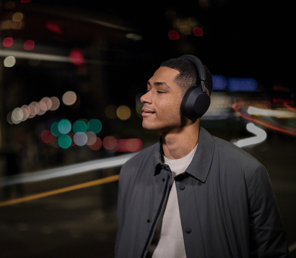 Наушники Sony WH-1000XM5 (черный)