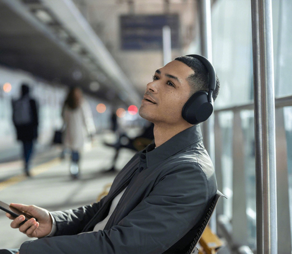 Наушники Sony WH-1000XM5 (черный)