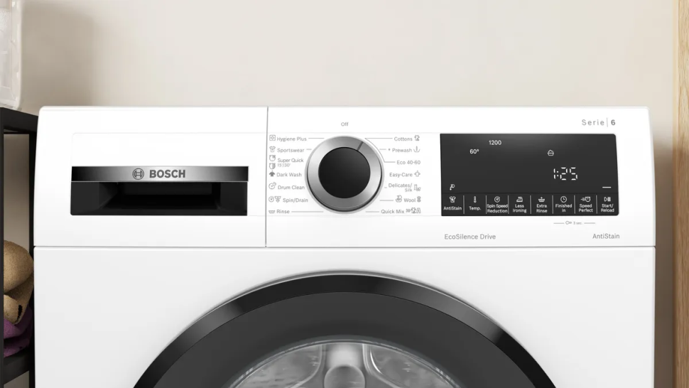 Стиральная машина Bosch WGG14204BY