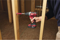 Дрель-шуруповерт Milwaukee M18 BDD-0