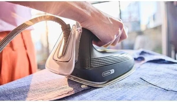 Утюг Braun CareStyle 3 IS3257BK
