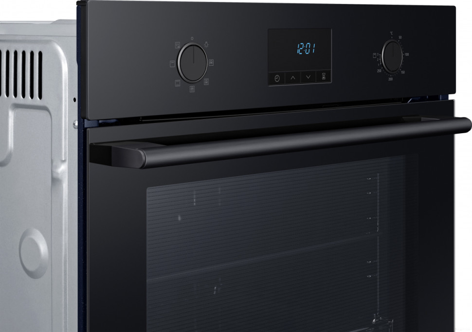 Духовой шкаф Samsung NV68A1110RB