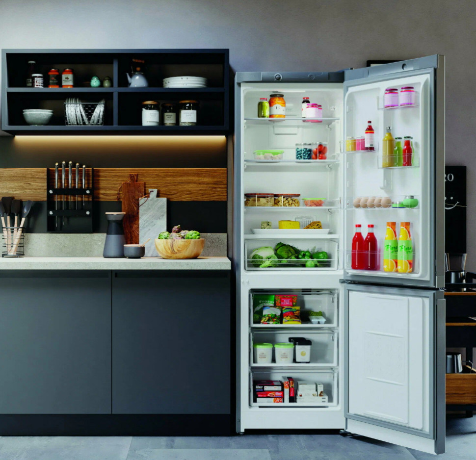 Холодильник Hotpoint-Ariston HT 4181I S