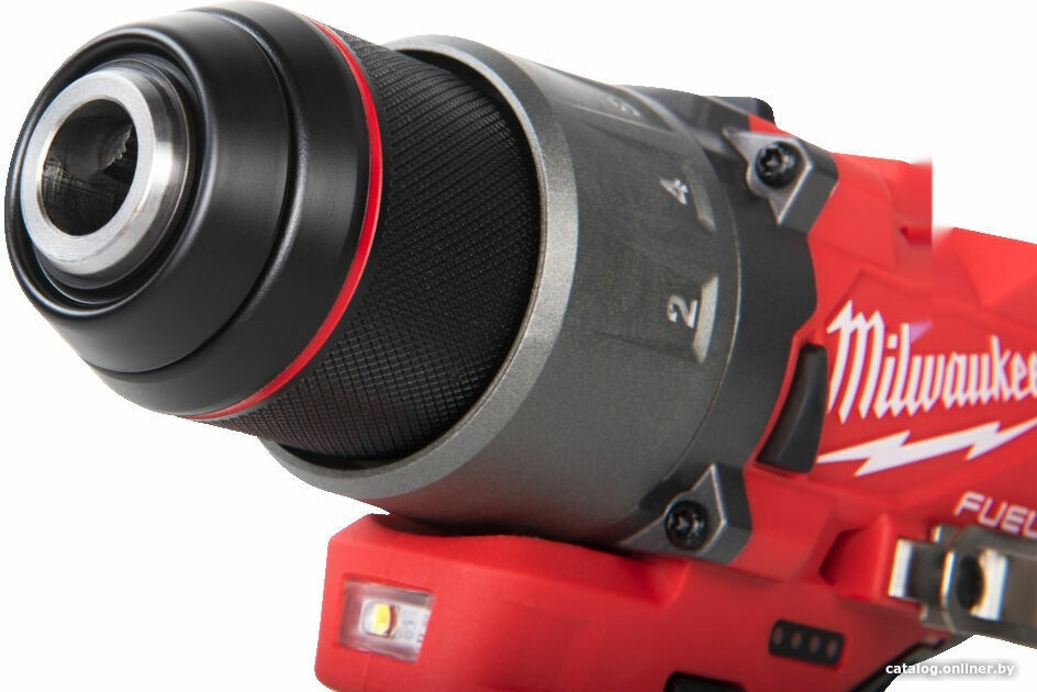 Дрель-шуруповерт Milwaukee M12 FUEL M12FDD2-202X 4933479873 (с 2-мя АКБ 2 Ач, кейс)