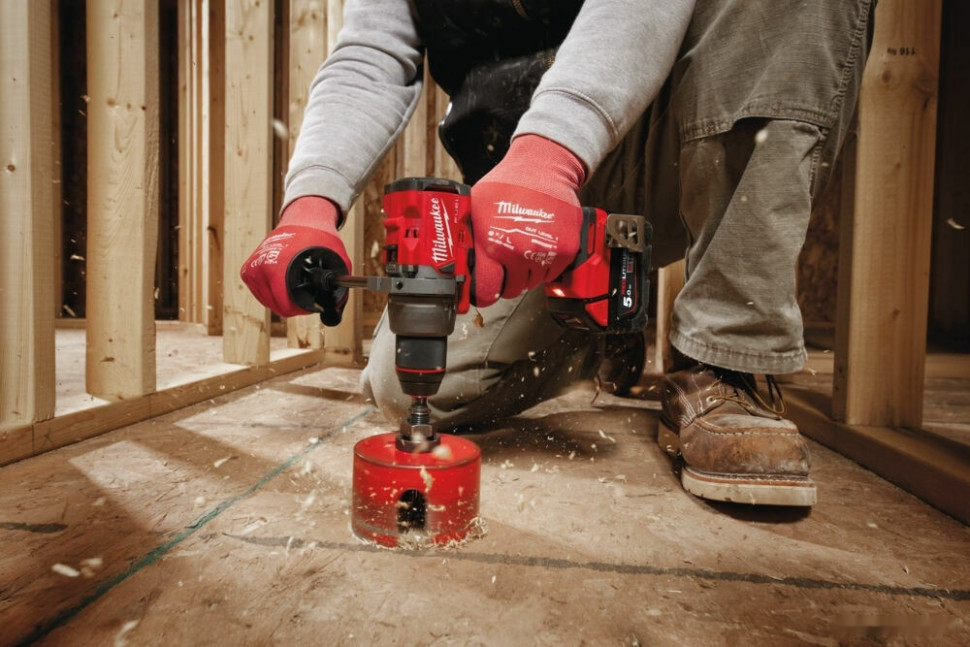 Дрель-шуруповерт Milwaukee M18 FUEL M18FDD3-502X 4933479863 (с 2-мя АКБ 5 Ач, кейс)