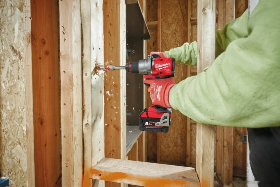 Дрель-шуруповерт Milwaukee M18 FUEL M18FDD3-502X 4933479863 (с 2-мя АКБ 5 Ач, кейс)