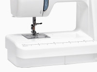 Электромеханическая швейная машина Janome 521