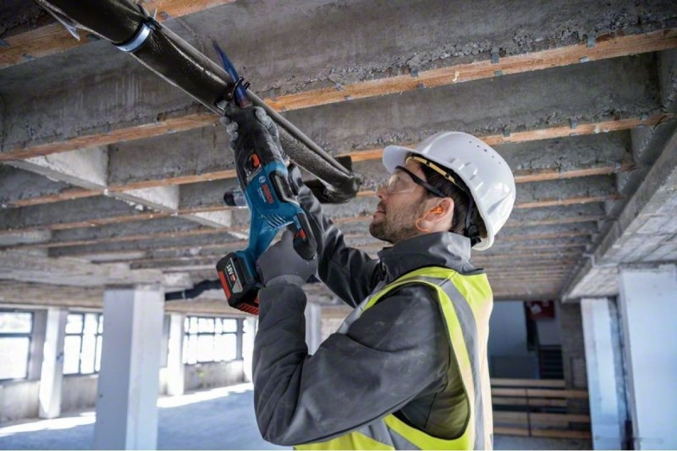 Сабельная пила Bosch GSA 185-LI Professional 06016C0020 (без АКБ)