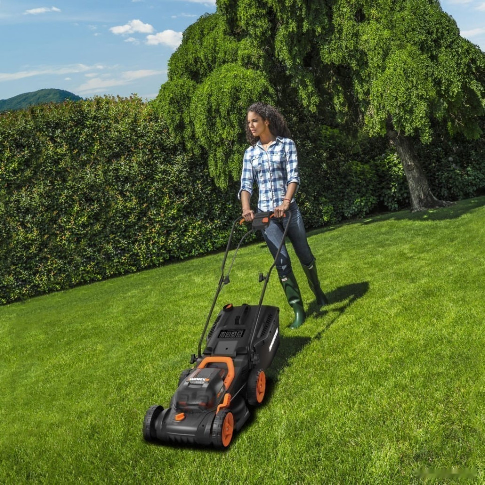 Газонокосилка Worx WG779.9 (без АКБ)