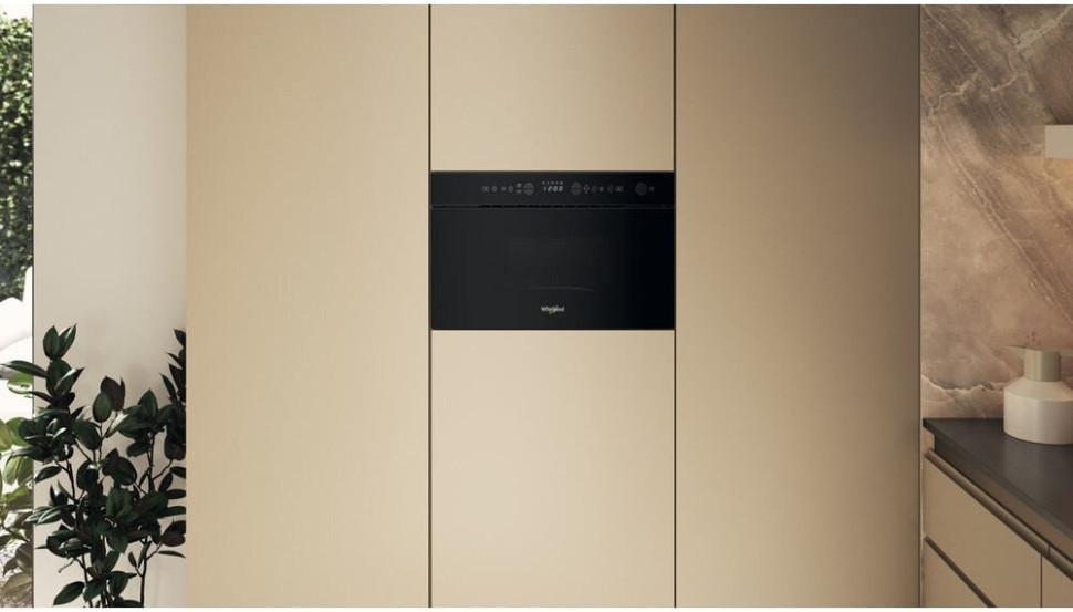 Микроволновая печь Whirlpool WMN14BB